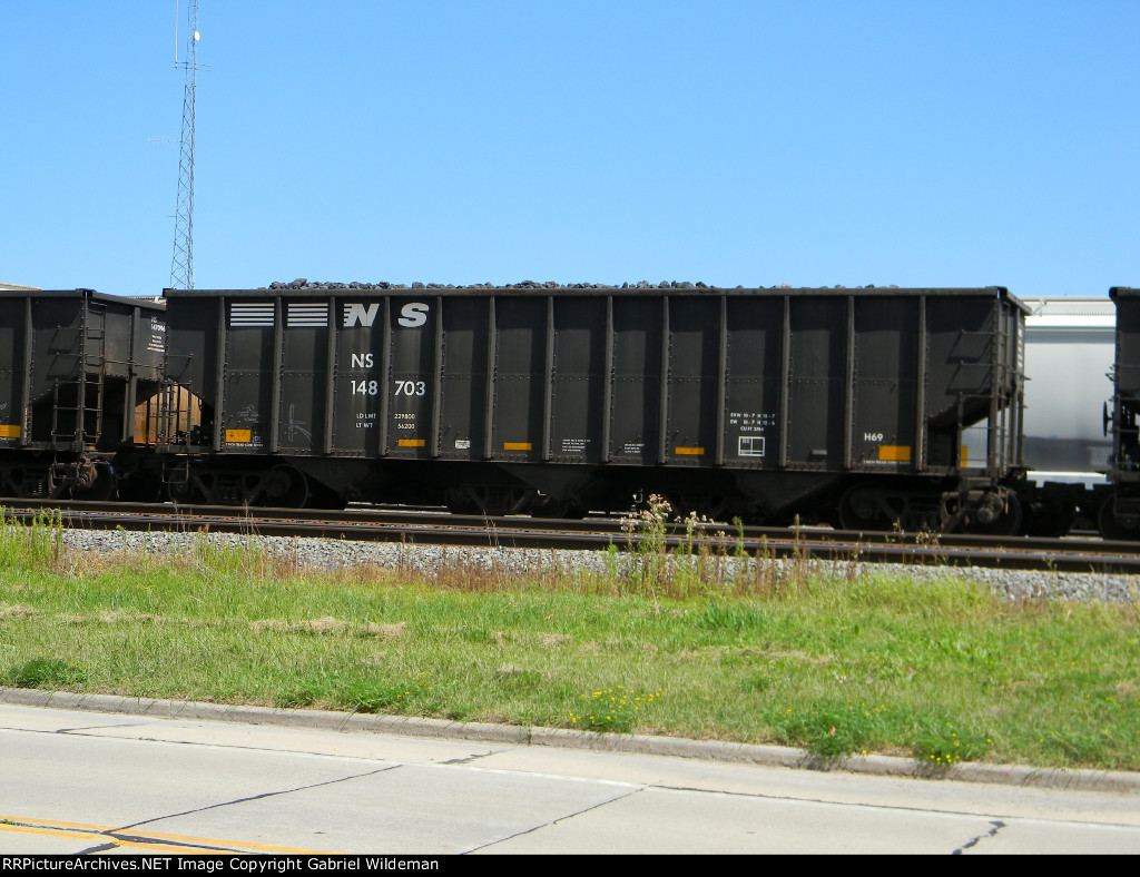 NS 148703 is new to RRPA!